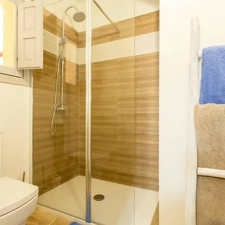 Patio-caleta By Cadiz4rentals