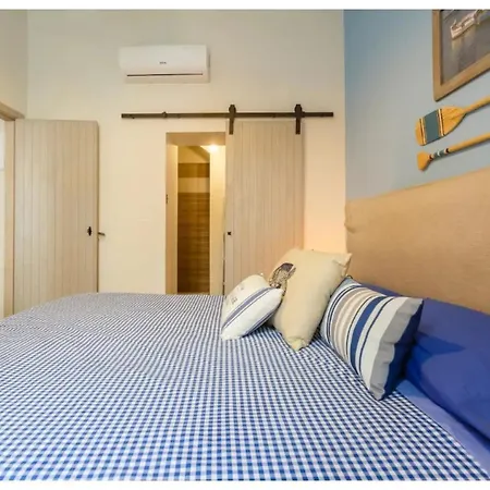 Patio-caleta By Cadiz4rentals Cadix