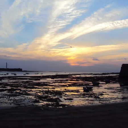 Patio-caleta By Cadiz4rentals * Cádiz