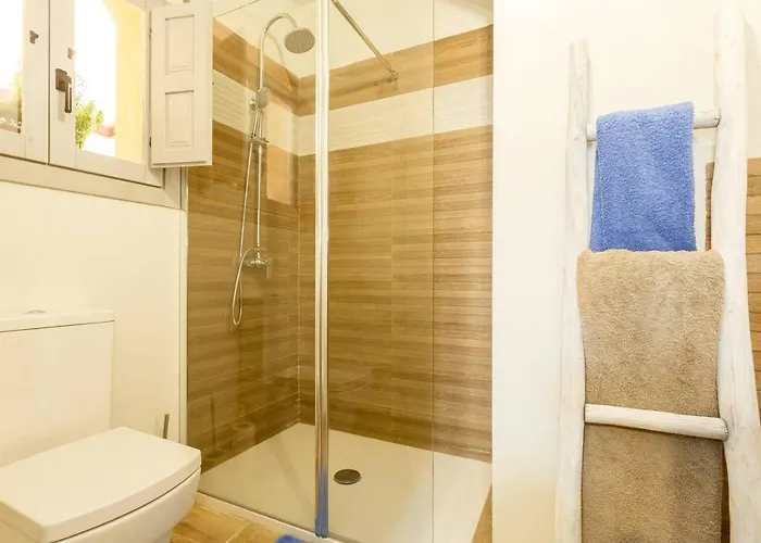 Patio-caleta By Cadiz4rentals