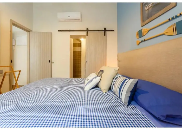 Patio-caleta By Cadiz4rentals Cadiz